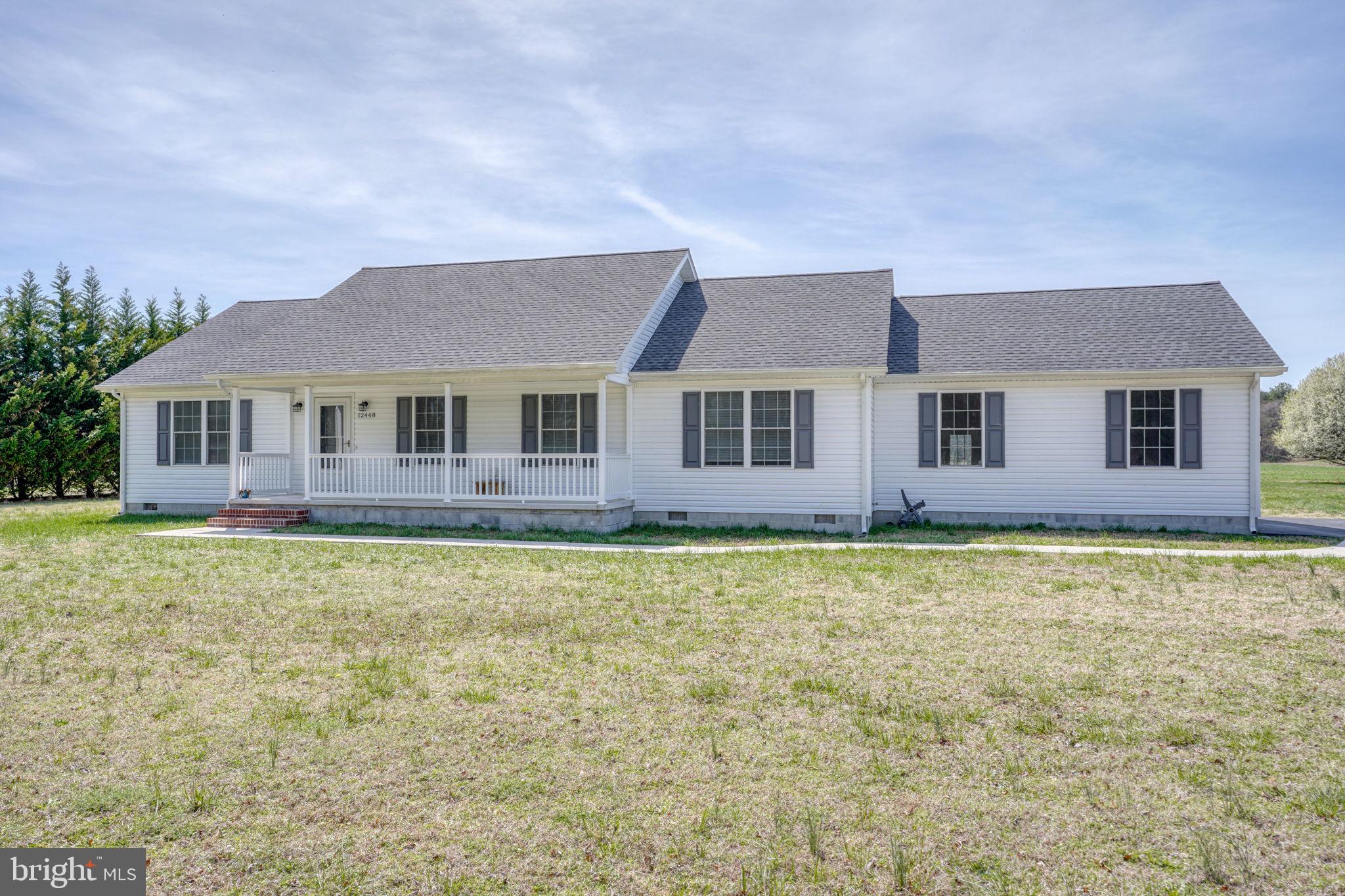 12448 Deer Forest Road Bridgeville, DE 19933 - Photo 9 of 44 Charming home with spacious porch.