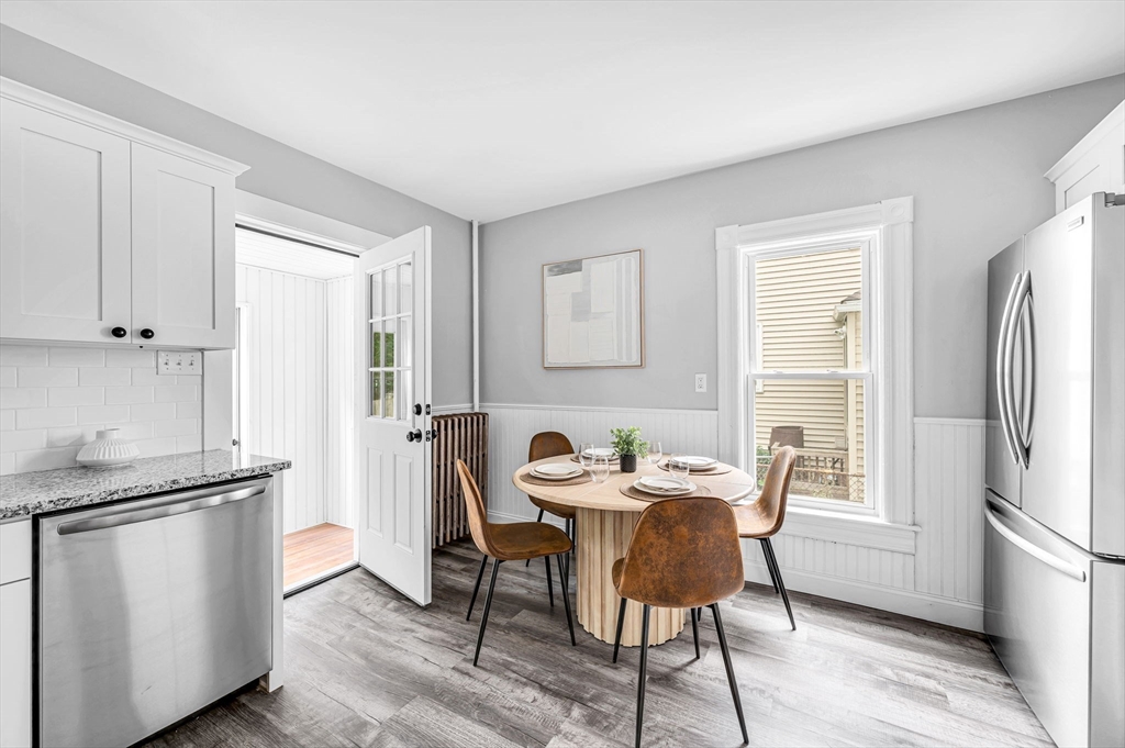 15 Myrtle Avenue Holyoke, MA 01040 - Photo 12 of 42