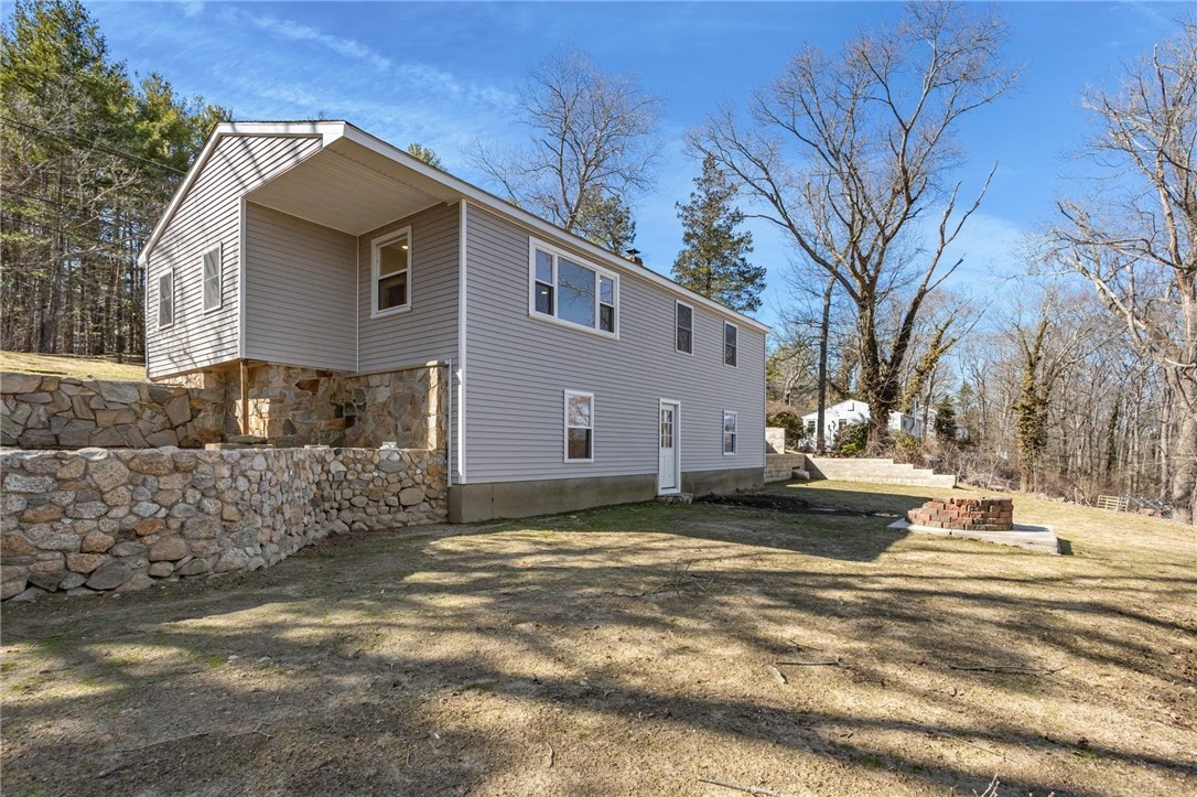 689 Knotty Oak Road Coventry, RI 02816 - Photo 27 of 29