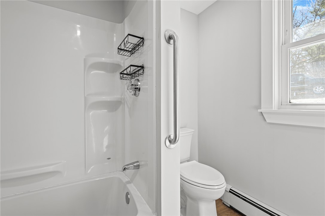 689 Knotty Oak Road Coventry, RI 02816 - Photo 7 of 29