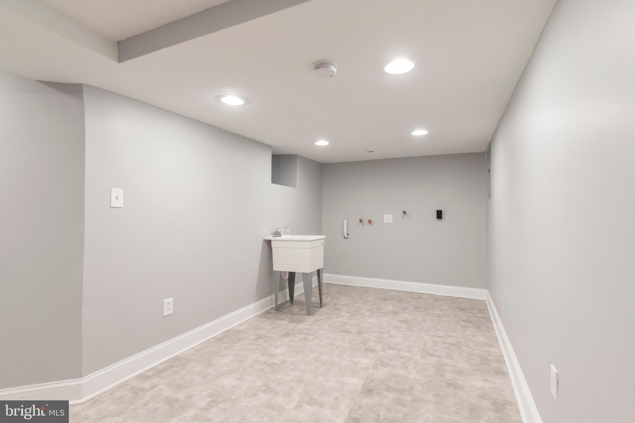223 South Millick Street Philadelphia, PA 19139 - Photo 12 of 32