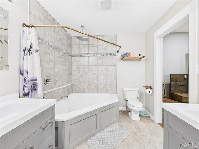 $542,500 | 139 County Road 425, Poplar Bluff, MO 63901