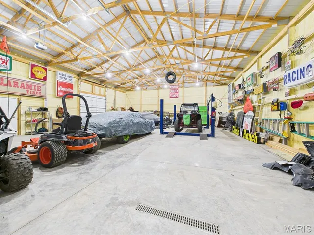 $542,500 | 139 County Road 425, Poplar Bluff, MO 63901