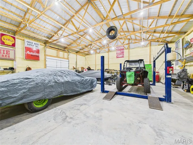 $542,500 | 139 County Road 425, Poplar Bluff, MO 63901