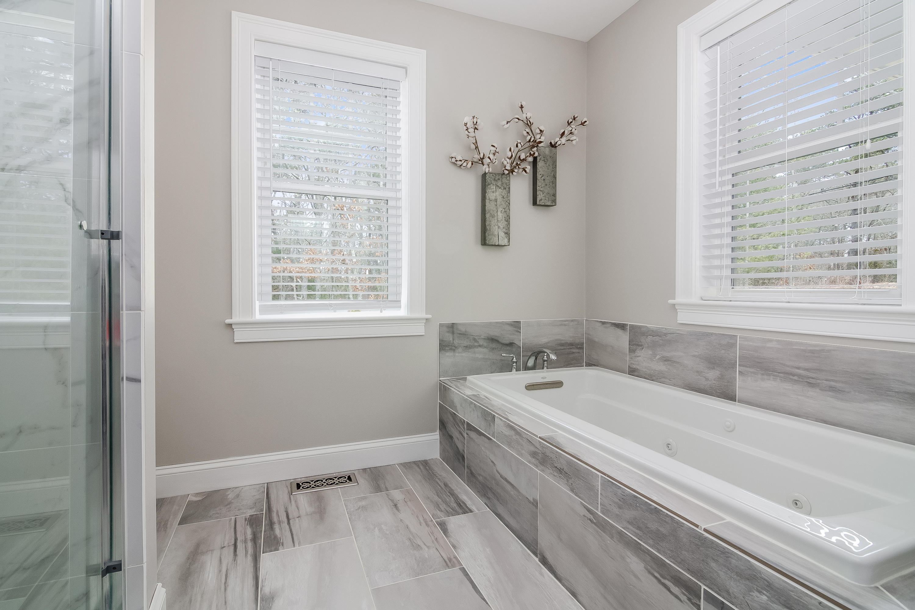 555 Old Mill Road Osterville, MA 02655 - Photo 15 of 33 019-photo-master-bathroom-6868825