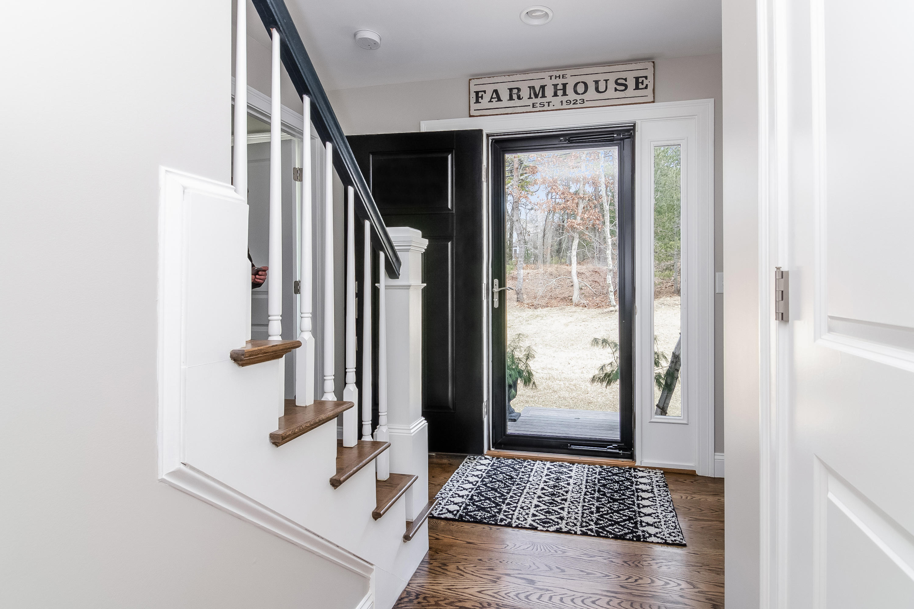 005-photo-foyer-6868818