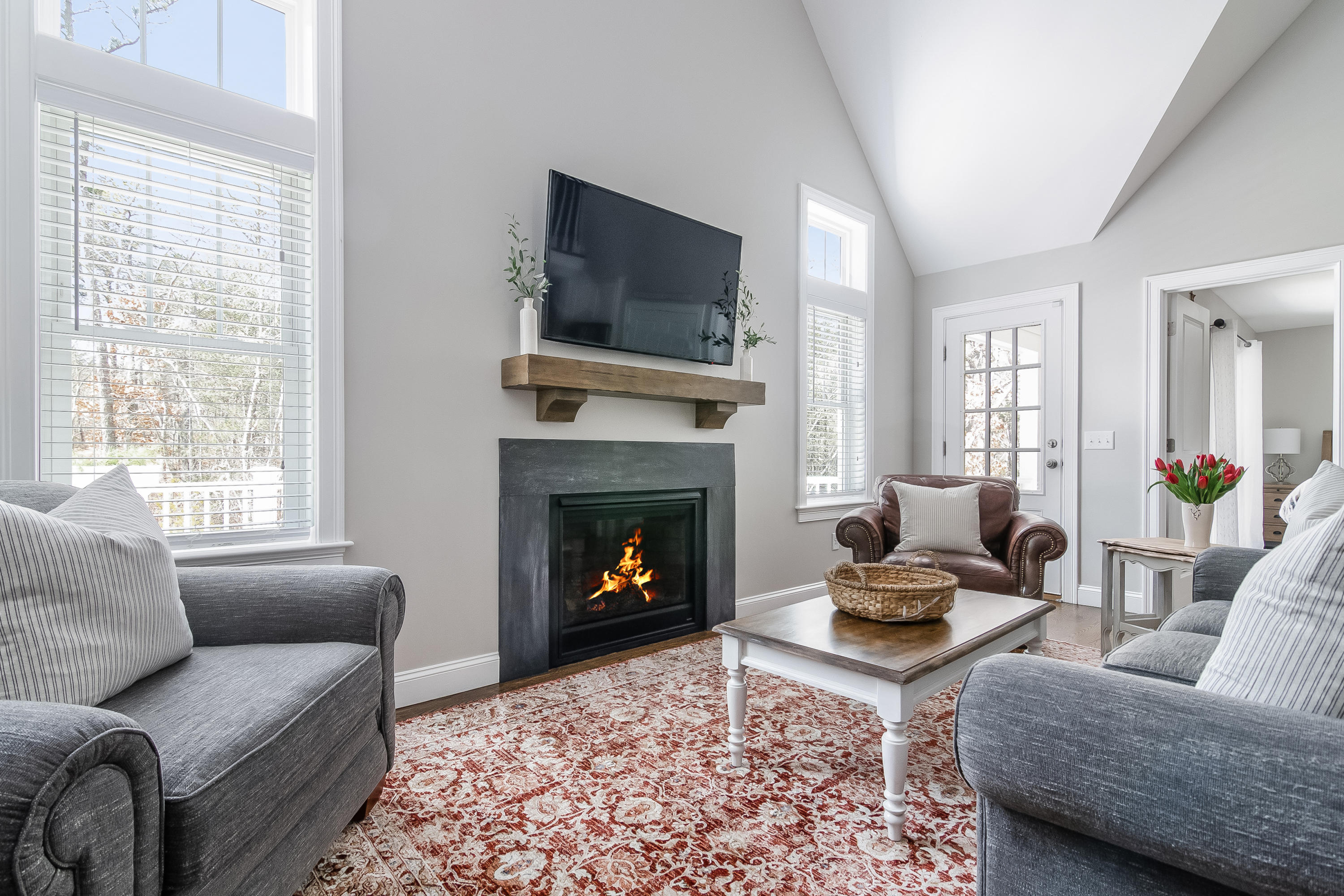 009-photo-living-room-6868821