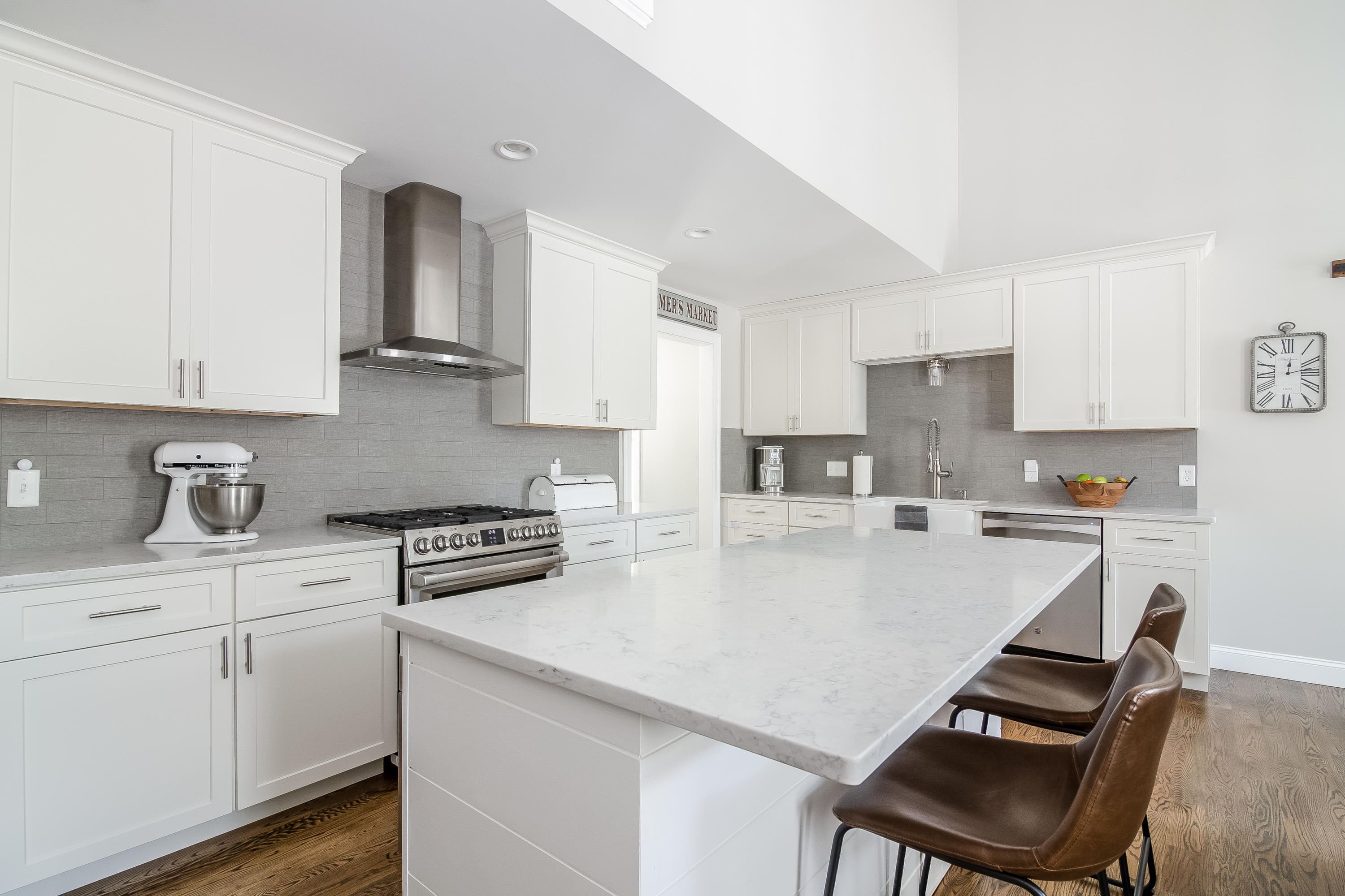555 Old Mill Road Osterville, MA 02655 - Photo 9 of 33 012-photo-kitchen-6868819