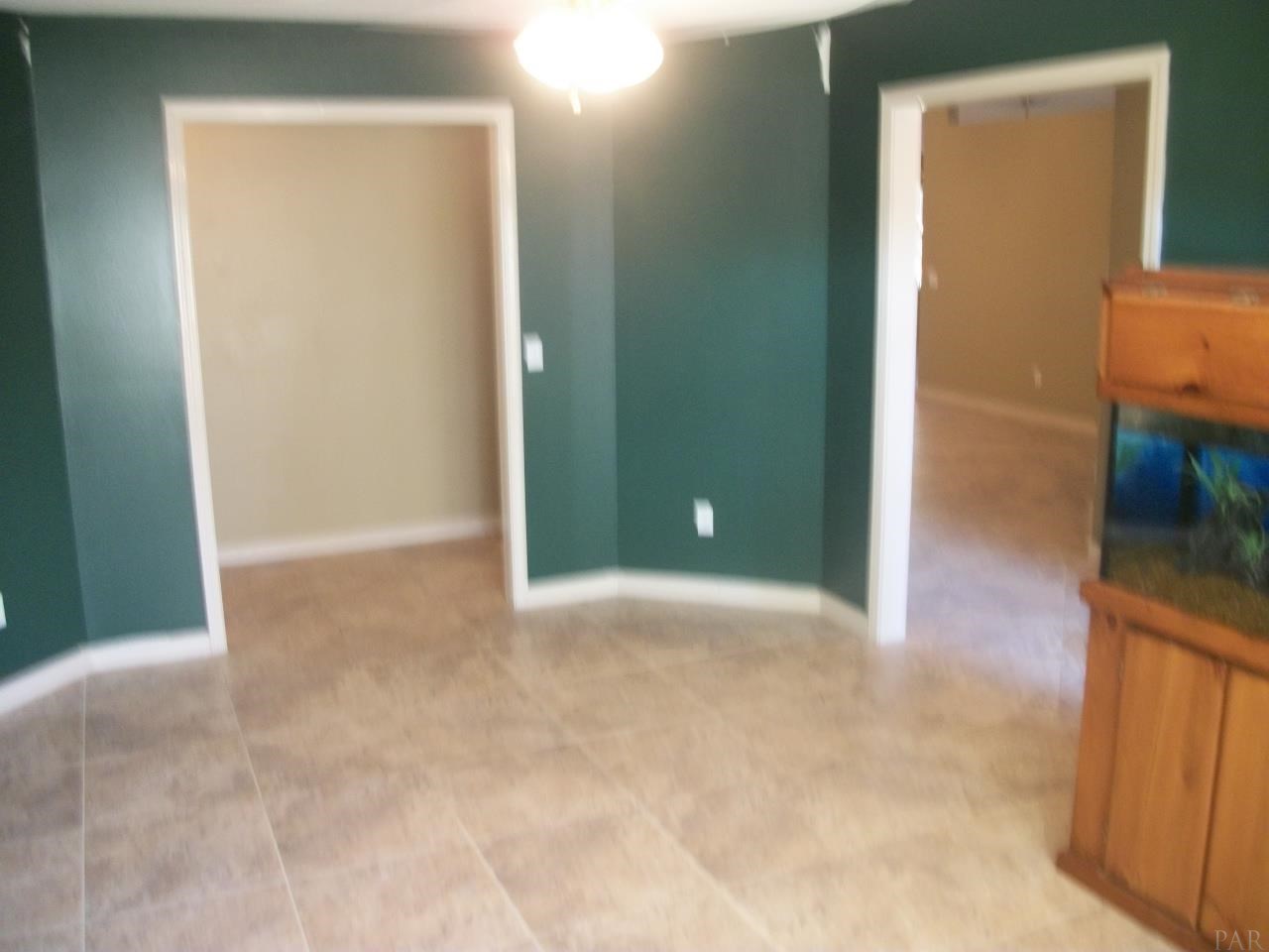 5345 Morgan Ridge Drive Milton, FL 32570 - Photo 7 of 28 Gallery Image 7