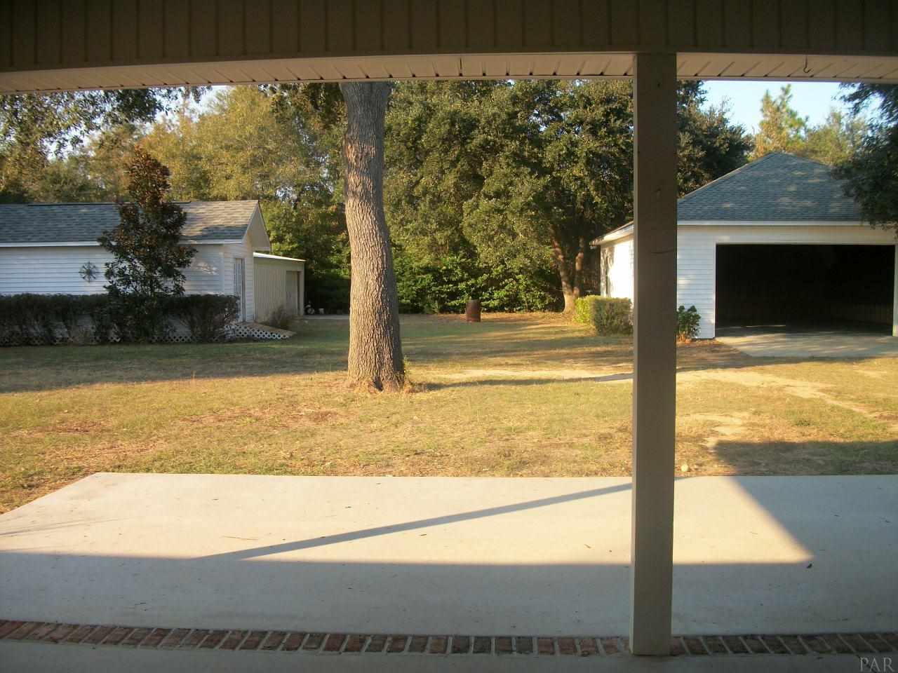 5345 Morgan Ridge Drive Milton, FL 32570 - Photo 8 of 28 Gallery Image 8