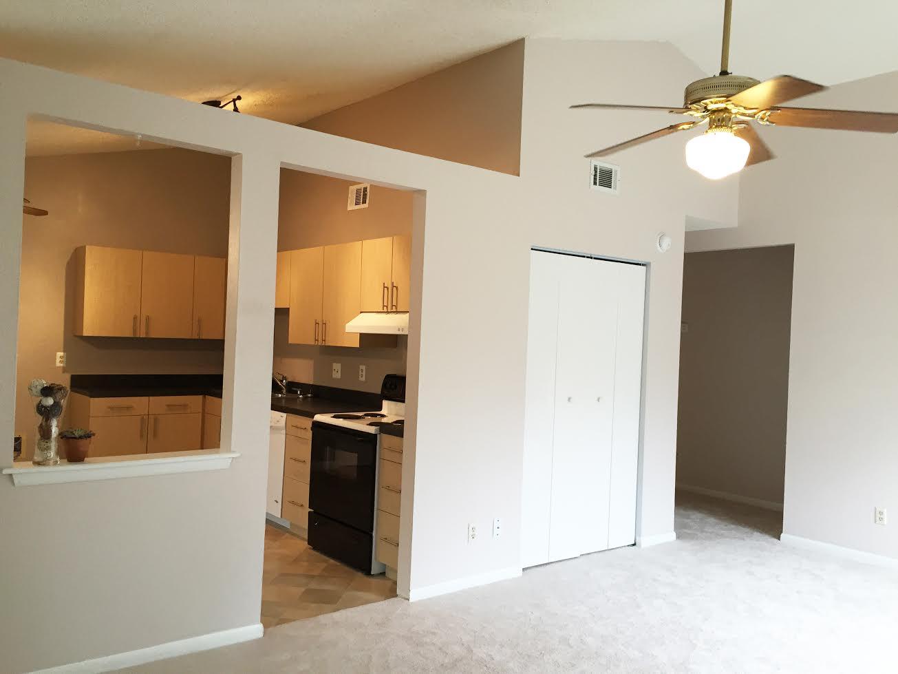 123 Lancashire Road Summerville, SC 29486 - Photo 3 of 14 LR1