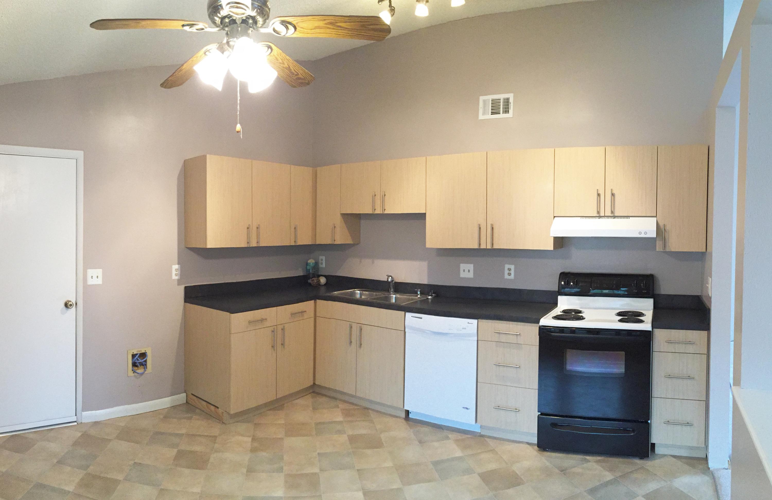 123 Lancashire Road Summerville, SC 29486 - Photo 6 of 14 Kit1