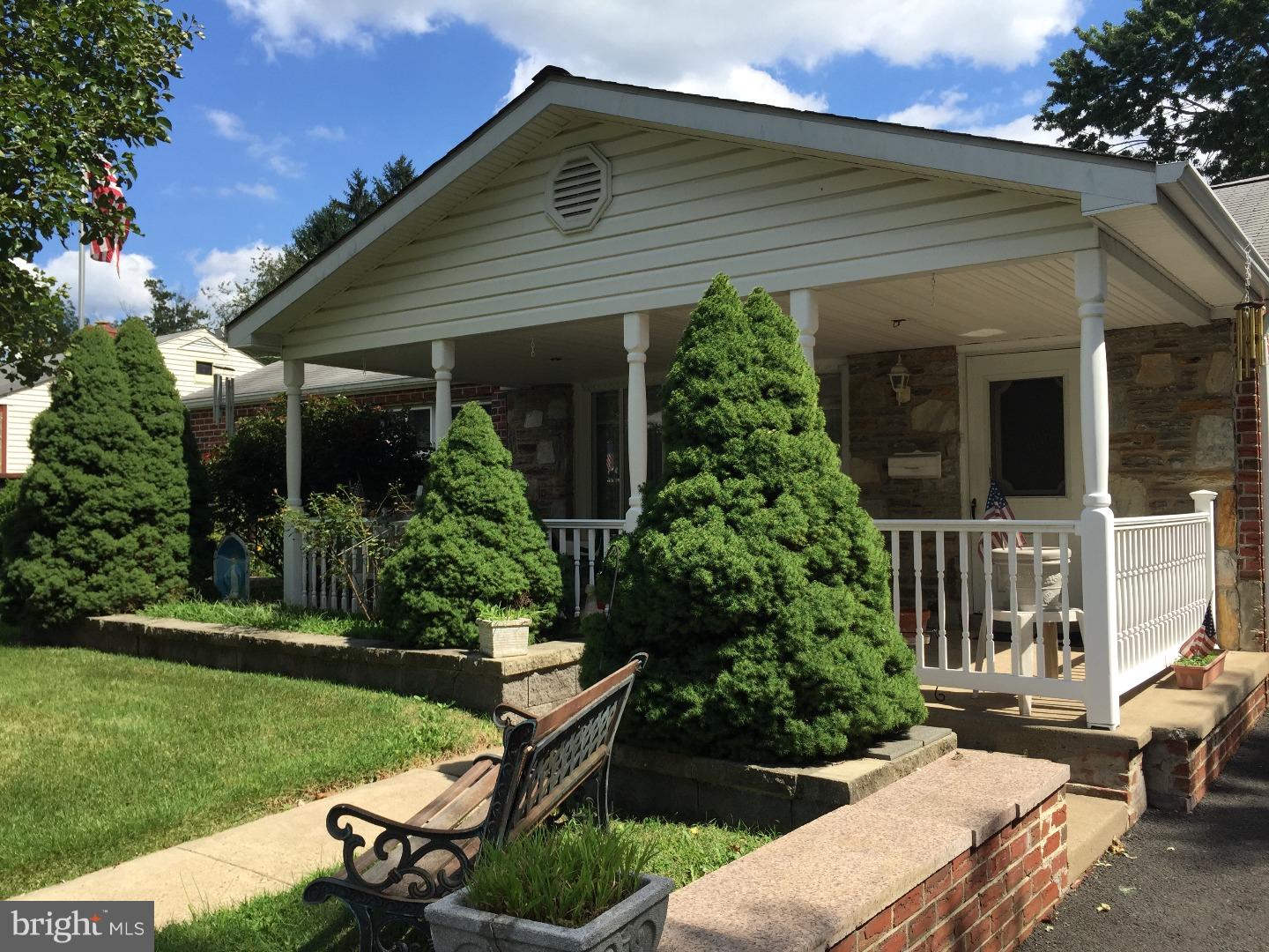 1219 Thomson Road Roslyn, PA 19001 - Photo 2 of 2 Gallery Image 2
