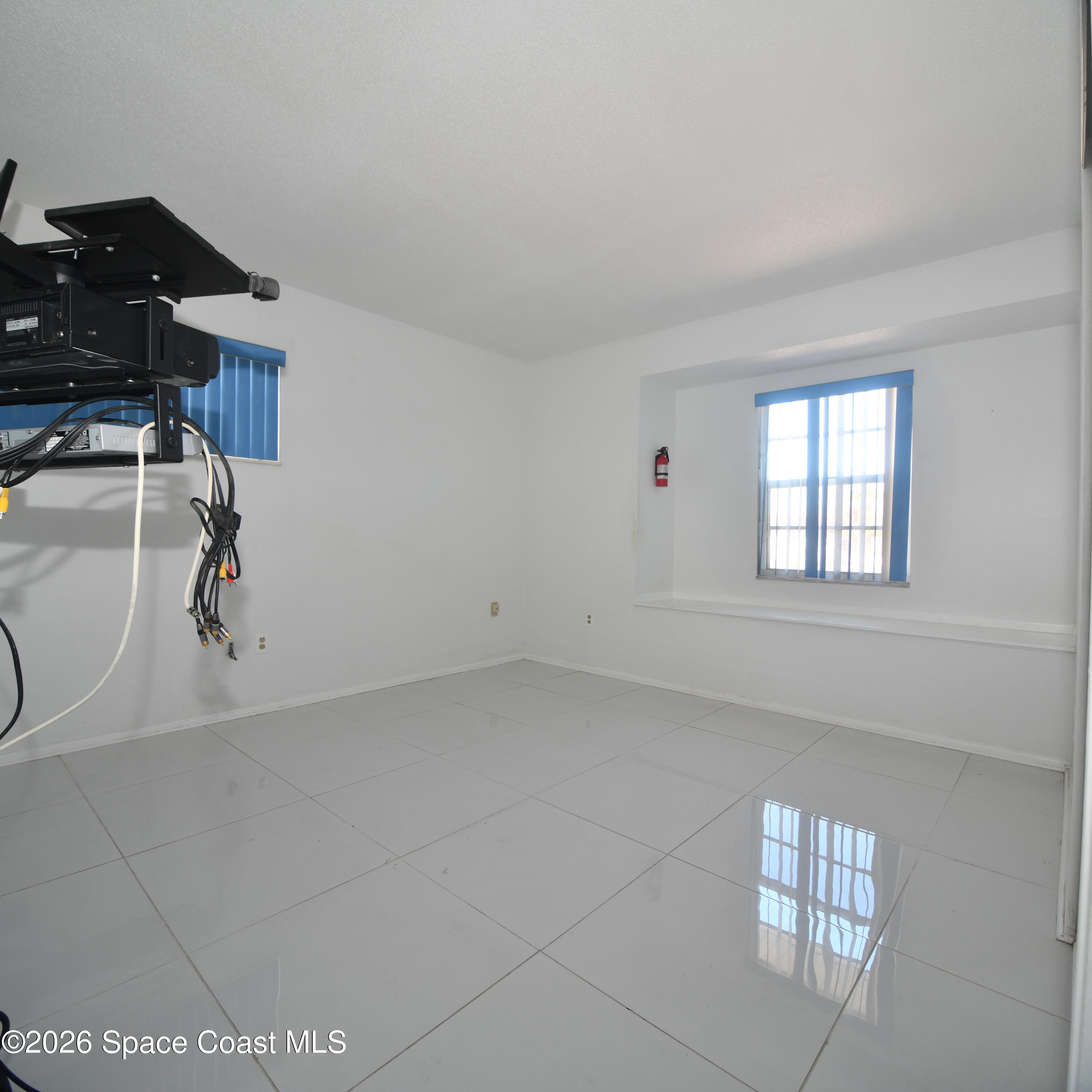 839 Angle Street Northeast Palm Bay, FL 32905 - Photo 12 of 21 DSC_0799