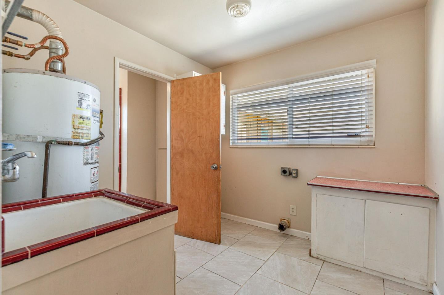 2718 Ferguson Road Gilroy, CA 95020 - Photo 45 of 90