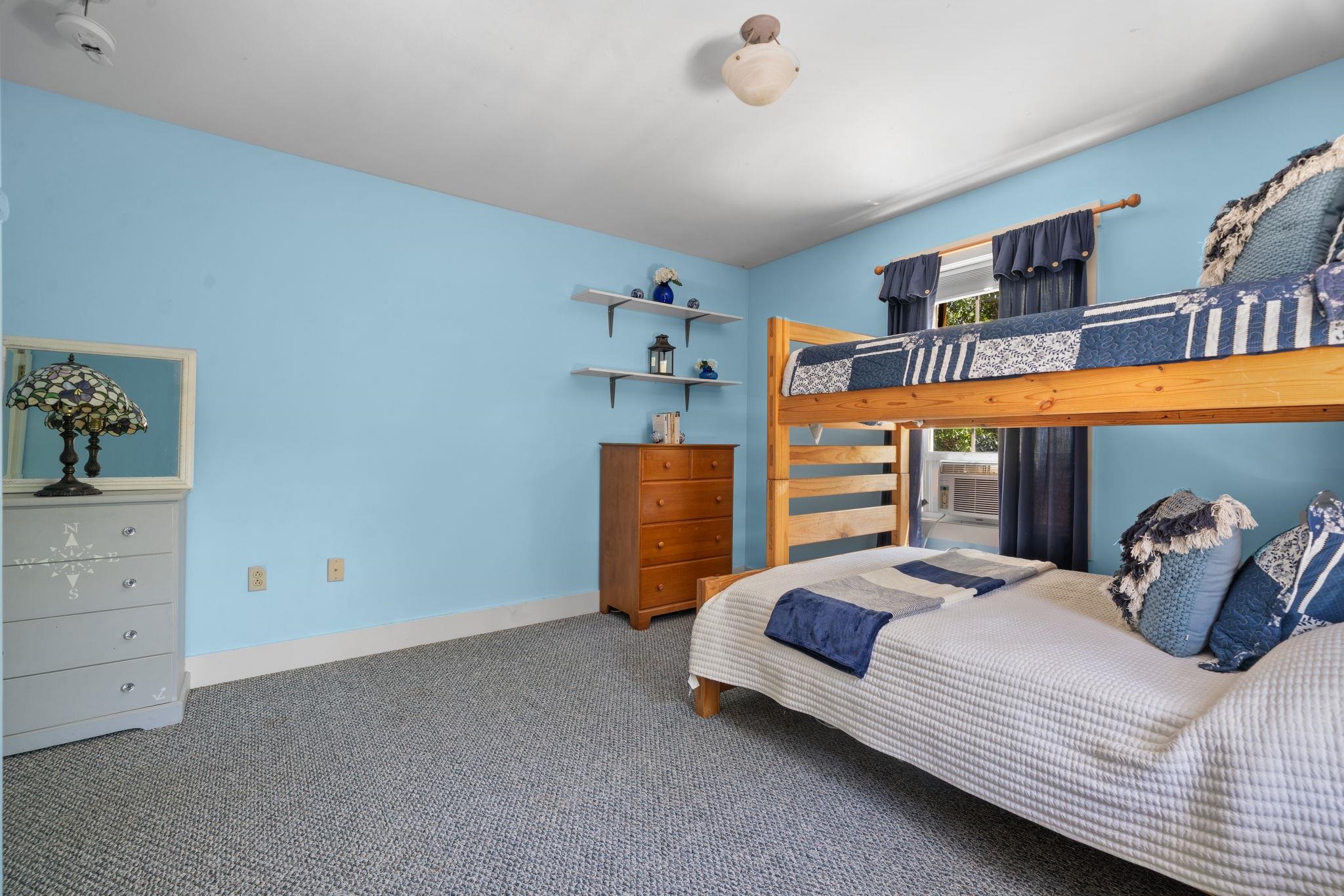 71 Oak Hill Road Northfield, NH 03276 - Photo 28 of 53