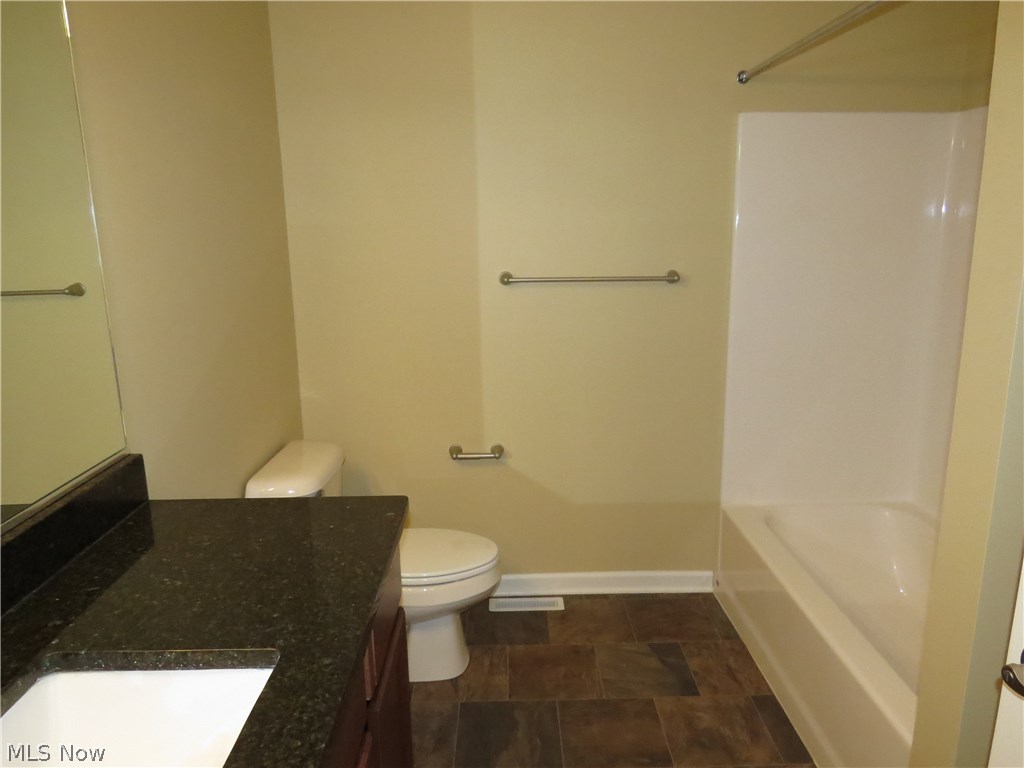 1727 Blase Nemeth Road Painesville, OH 44077 - Photo 5 of 22