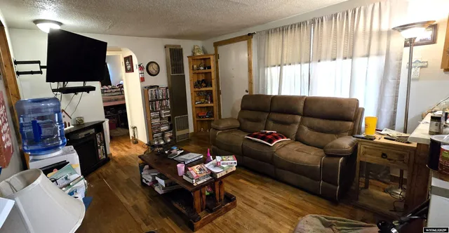 $130,000 | 316 South 8th Street, Thermopolis, WY 82443