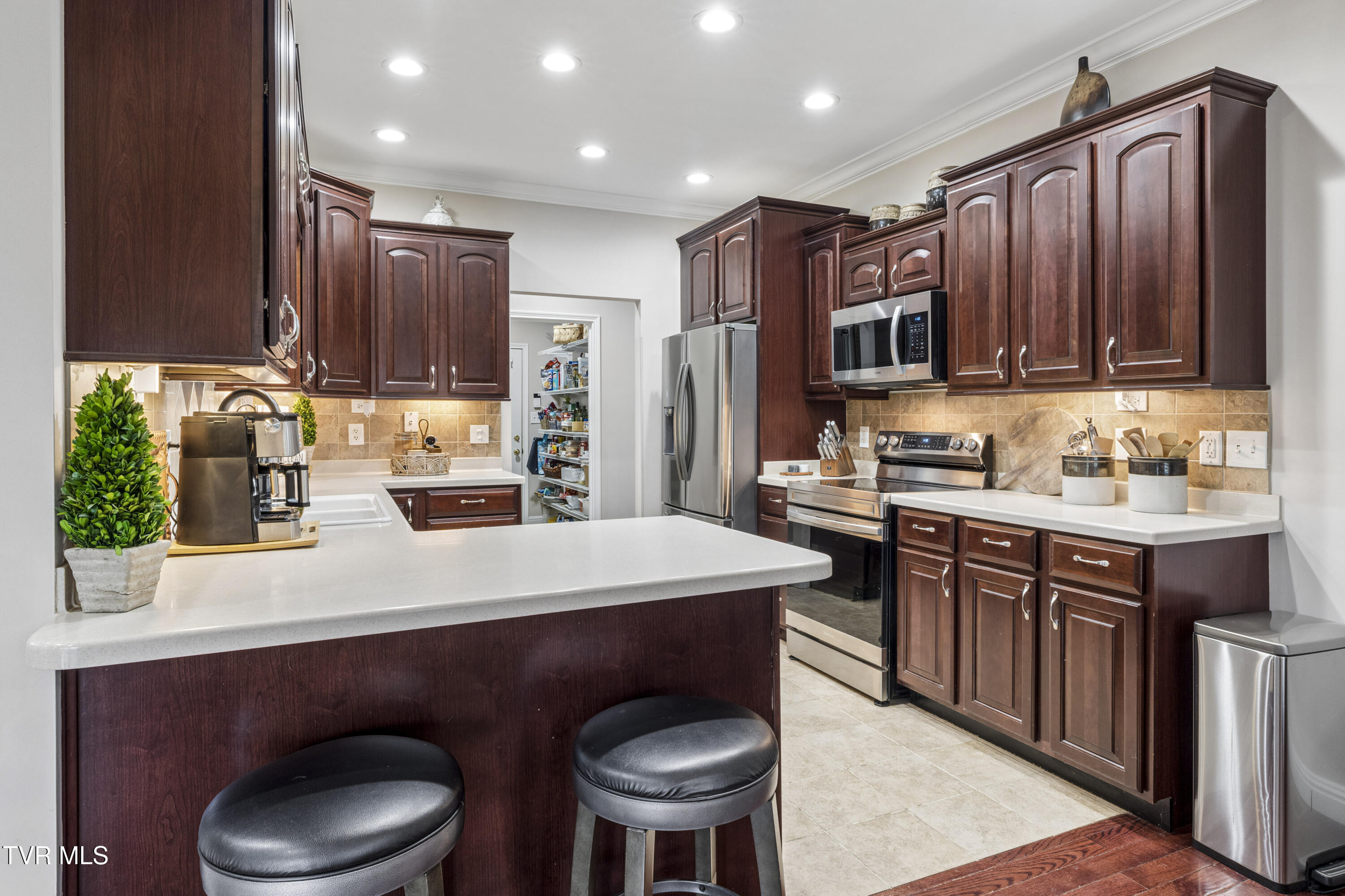 13 East Ridgefield Court Greeneville, TN 37745 - Photo 21 of 73 EeastFRidgefield-11