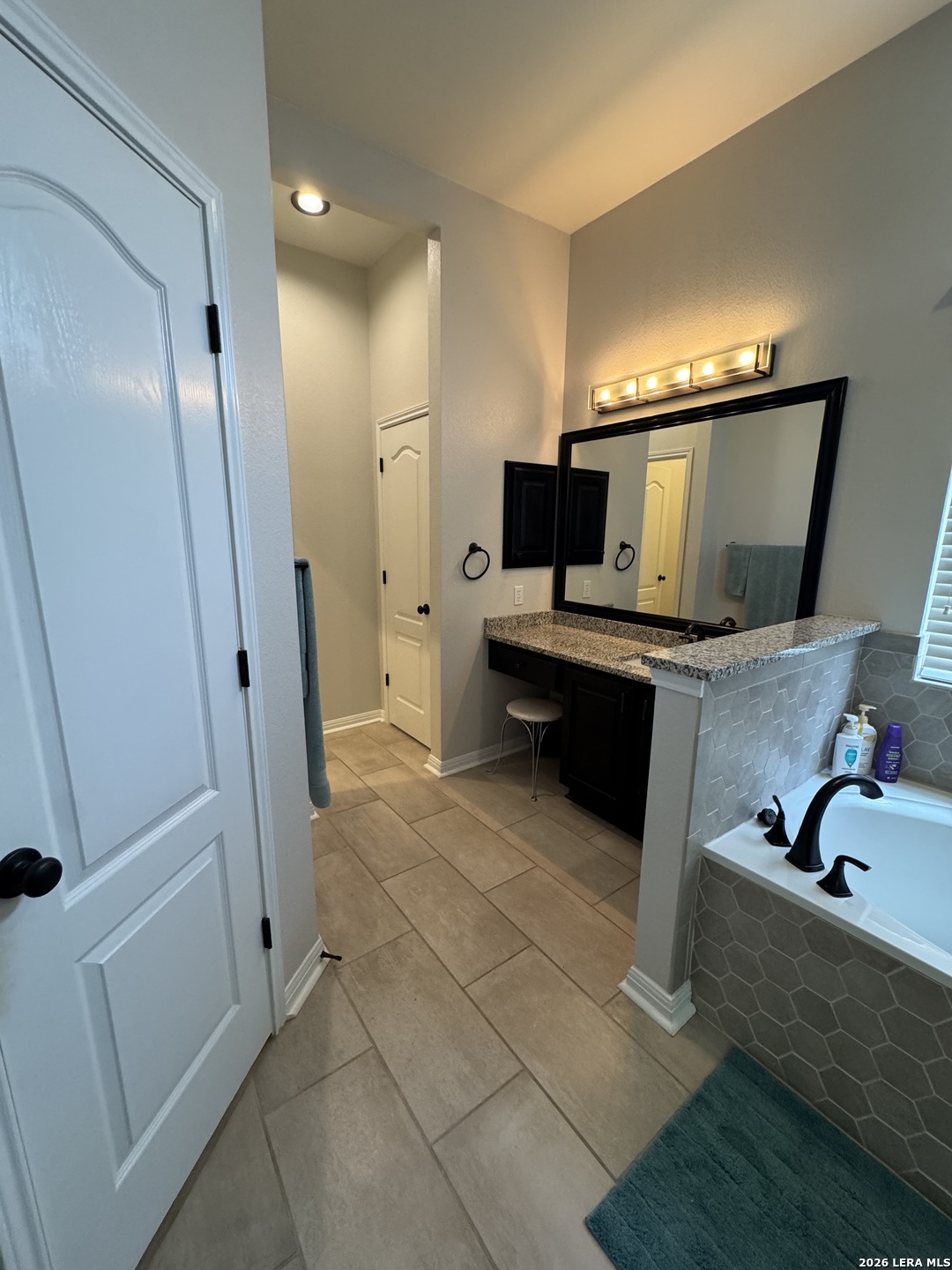 8627 Magdalena Run Helotes, TX 78023 - Photo 23 of 44
