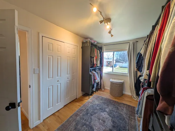 $279,000 | 18298 Alvaro Avenue, Riverview, MI 48193