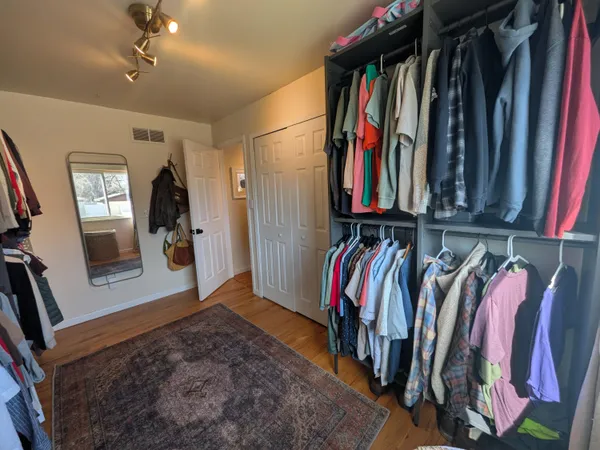 $279,000 | 18298 Alvaro Avenue, Riverview, MI 48193