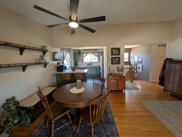 $279,000 | 18298 Alvaro Avenue, Riverview, MI 48193