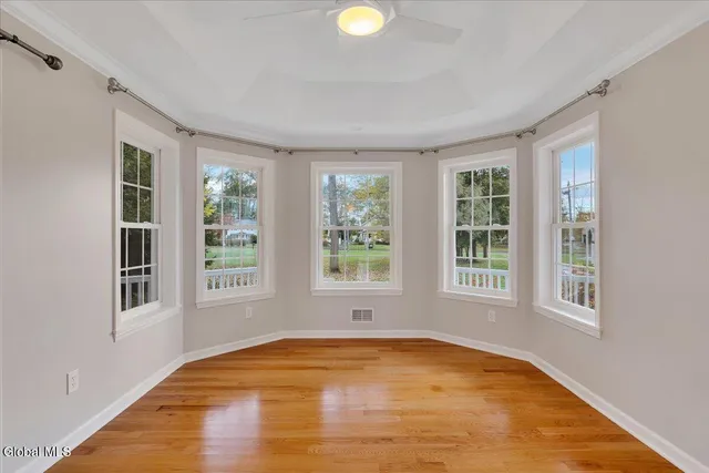 $825,000 | 116 Elm Avenue, Bethlehem, NY 12054