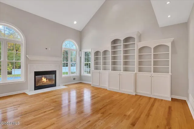 $825,000 | 116 Elm Avenue, Bethlehem, NY 12054