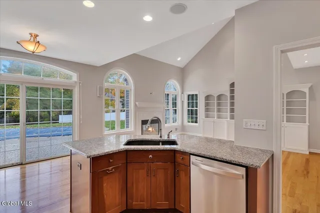 $825,000 | 116 Elm Avenue, Bethlehem, NY 12054