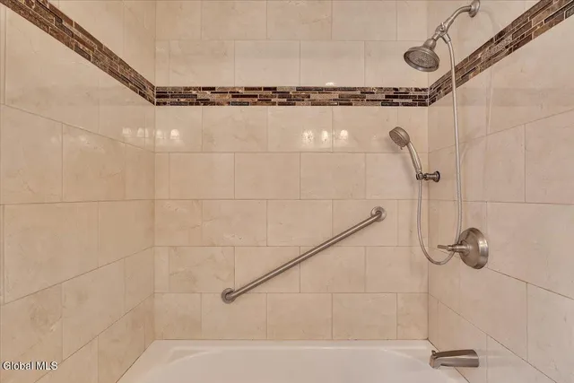 $825,000 | 116 Elm Avenue, Bethlehem, NY 12054