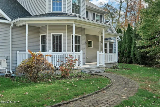 $825,000 | 116 Elm Avenue, Bethlehem, NY 12054