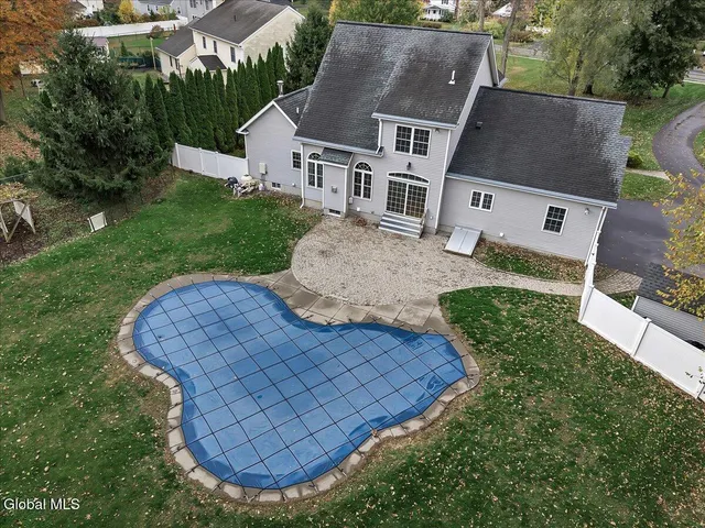 $825,000 | 116 Elm Avenue, Bethlehem, NY 12054