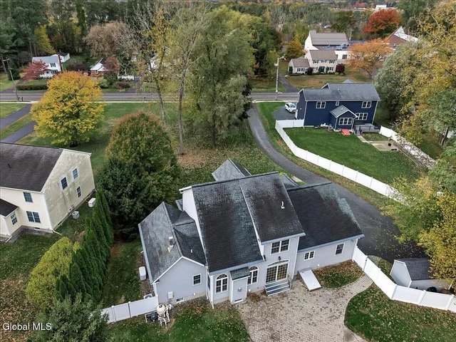 $825,000 | 116 Elm Avenue, Bethlehem, NY 12054