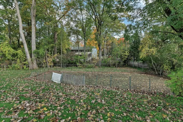 $825,000 | 116 Elm Avenue, Bethlehem, NY 12054