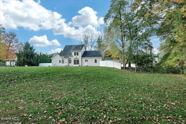 $825,000 | 116 Elm Avenue, Bethlehem, NY 12054