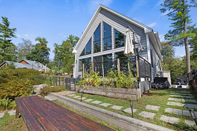 $1,350,000 | 10 Gallinari Way, Bridgton, ME 04009