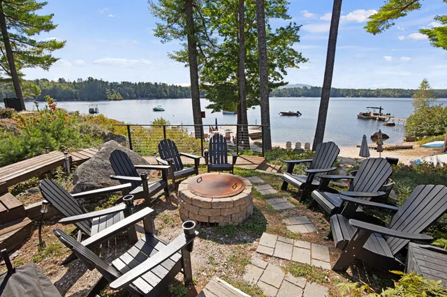 $1,350,000 | 10 Gallinari Way, Bridgton, ME 04009
