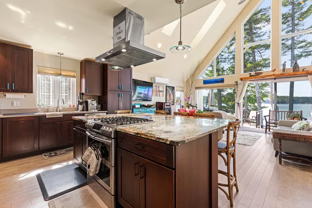 $1,350,000 | 10 Gallinari Way, Bridgton, ME 04009