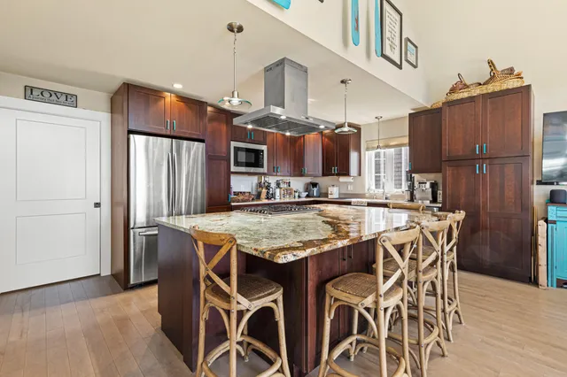 $1,350,000 | 10 Gallinari Way, Bridgton, ME 04009