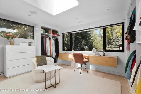 $24,995,000 | 520 North 8th Street, Aspen, CO 81611
