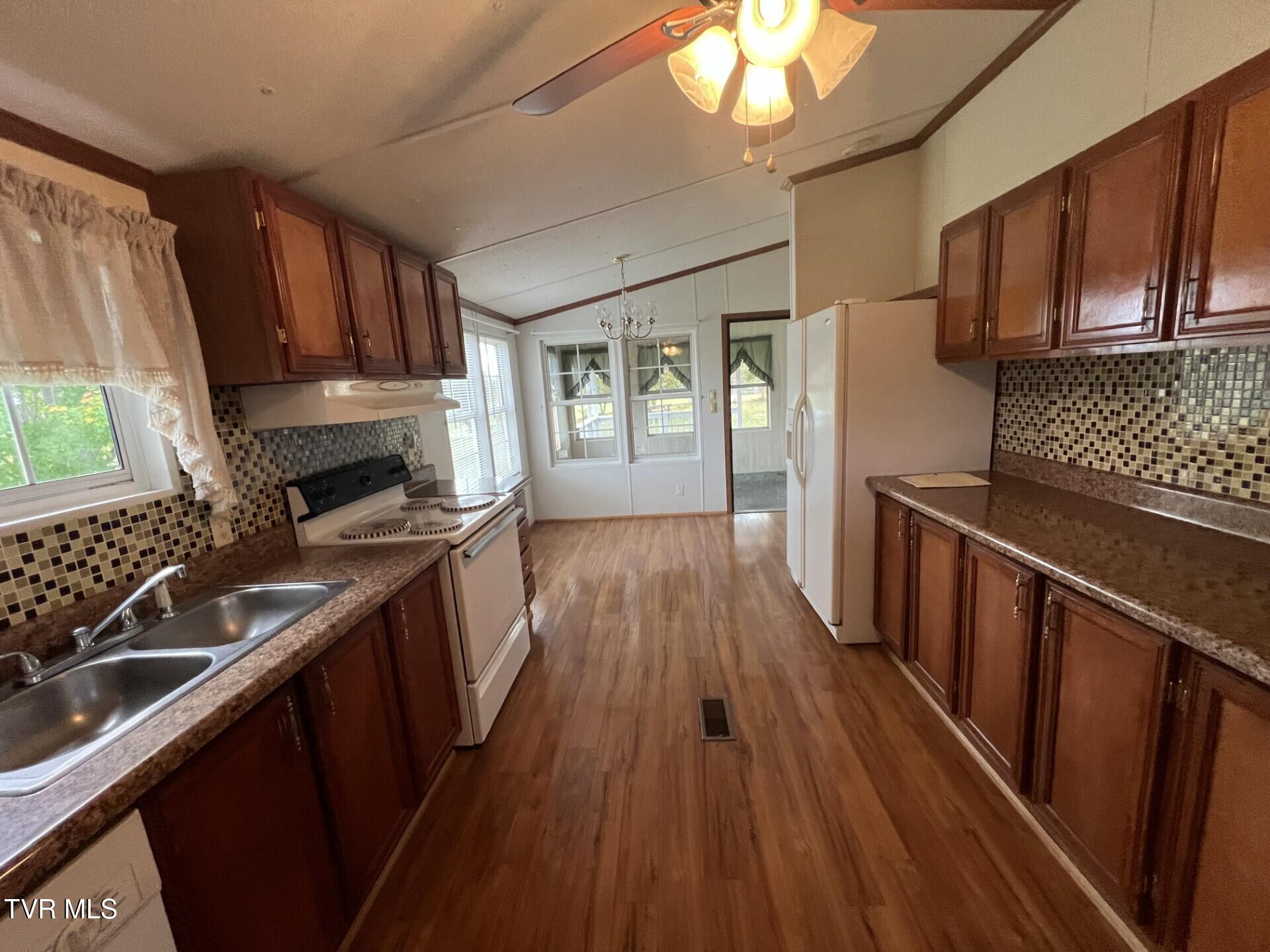 7049 DC Caney Ridge Road Coeburn, VA 24230 - Photo 16 of 35 Kit 4