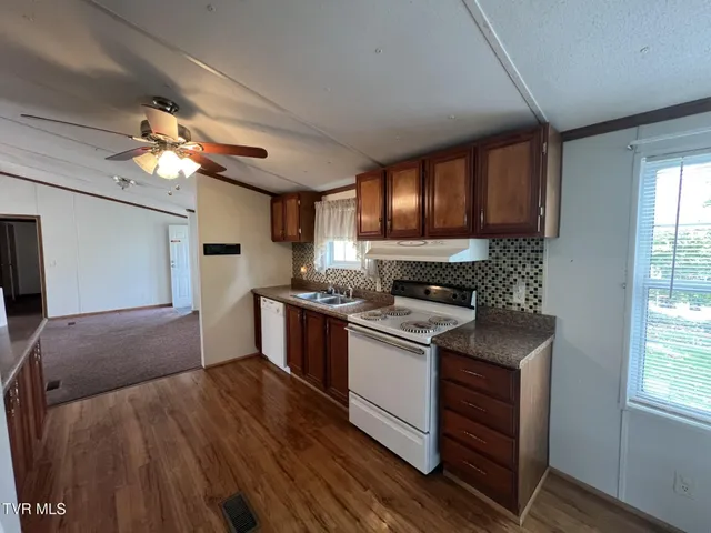 $149,333 | 7049 DC Caney Ridge Road, Coeburn, VA 24230