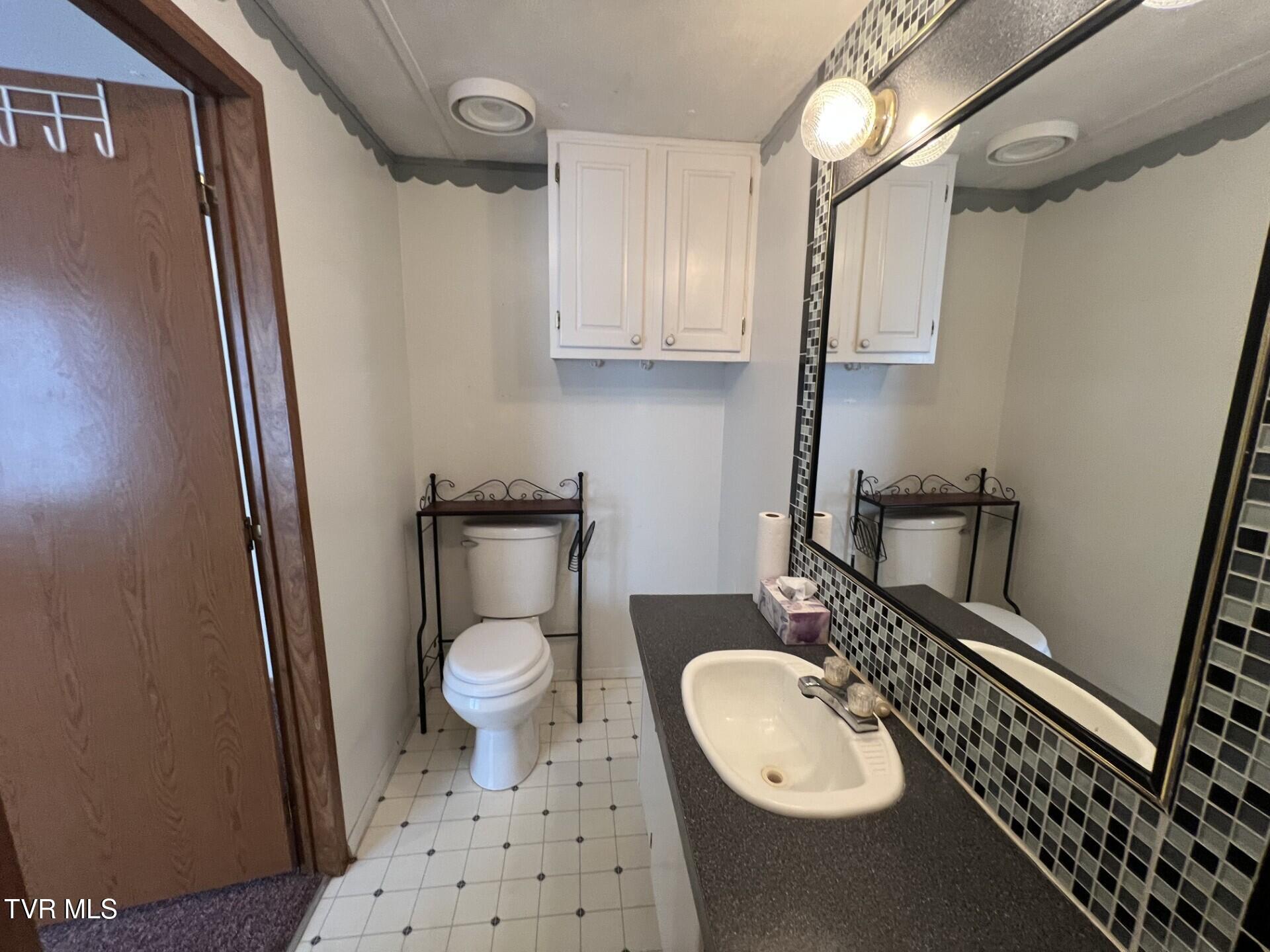 7049 DC Caney Ridge Road Coeburn, VA 24230 - Photo 23 of 35 Master bath 3