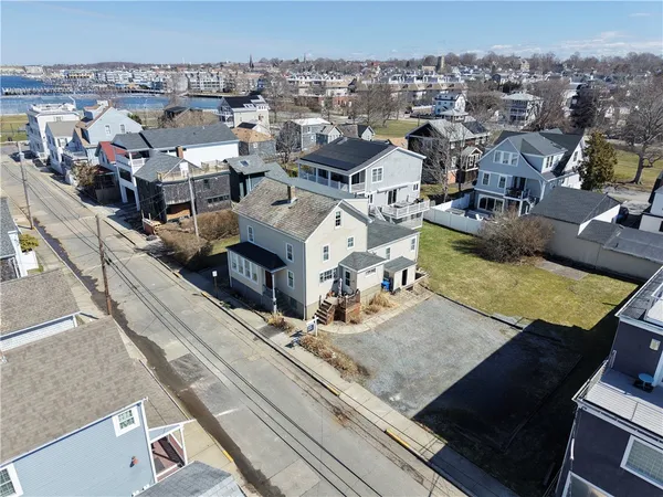 $1,395,000 | 32 Houston Avenue, Newport, RI 02840