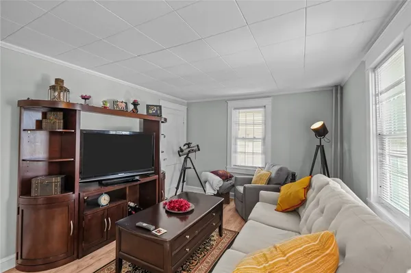 $1,395,000 | 32 Houston Avenue, Newport, RI 02840