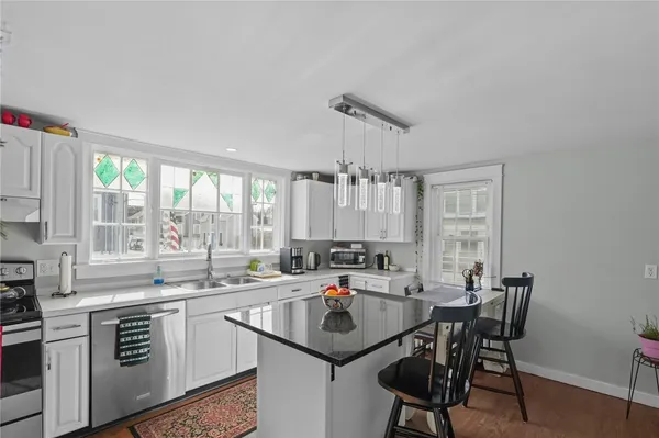 $1,395,000 | 32 Houston Avenue, Newport, RI 02840
