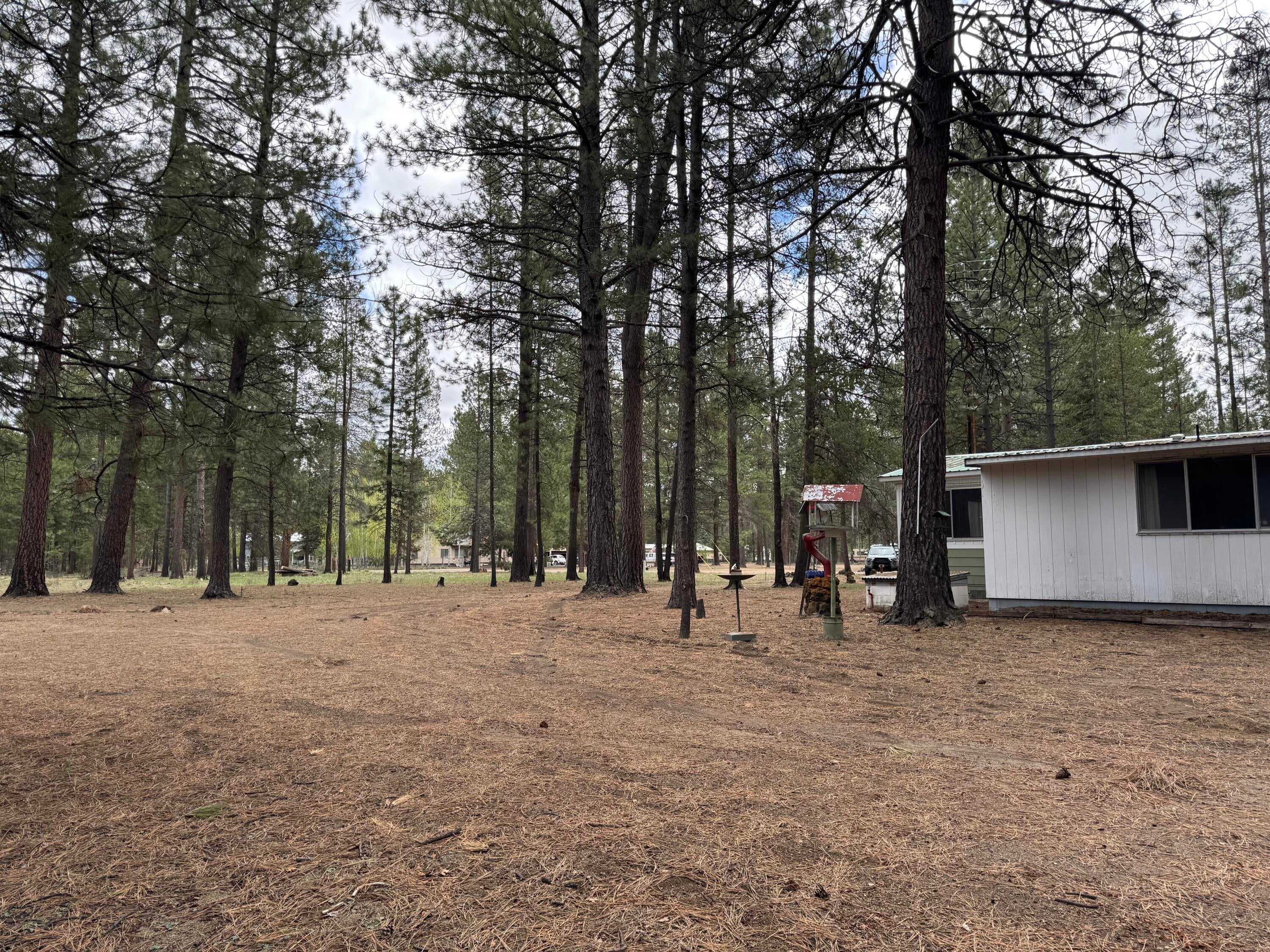 15834 Jackpine Road La Pine, OR 97739 - Photo 27 of 49 26