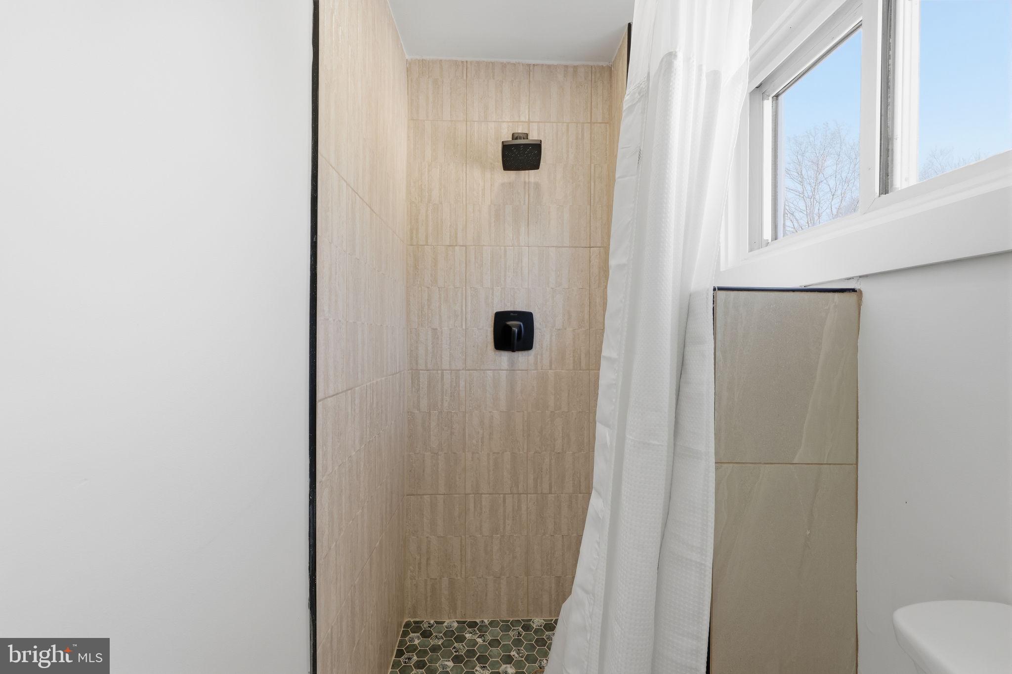 509 Pond Street Bristol, PA 19007 - Photo 15 of 26