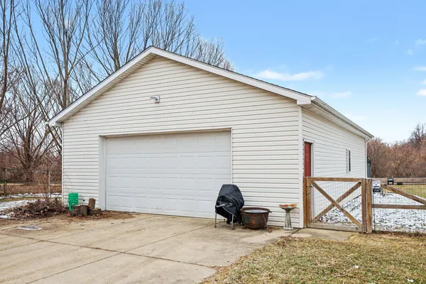 $479,900 | 2964 Sarossy Lake Road, Grass Lake, MI 49240